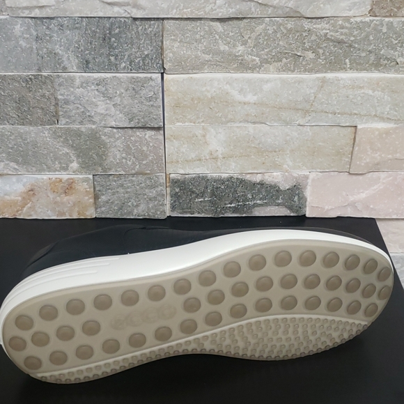 🎁 ECCO Men's Soft 7 Runner Sneaker - Picture 9 of 9